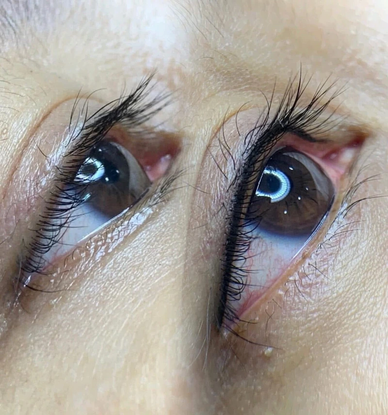 Phun mí mở tròng